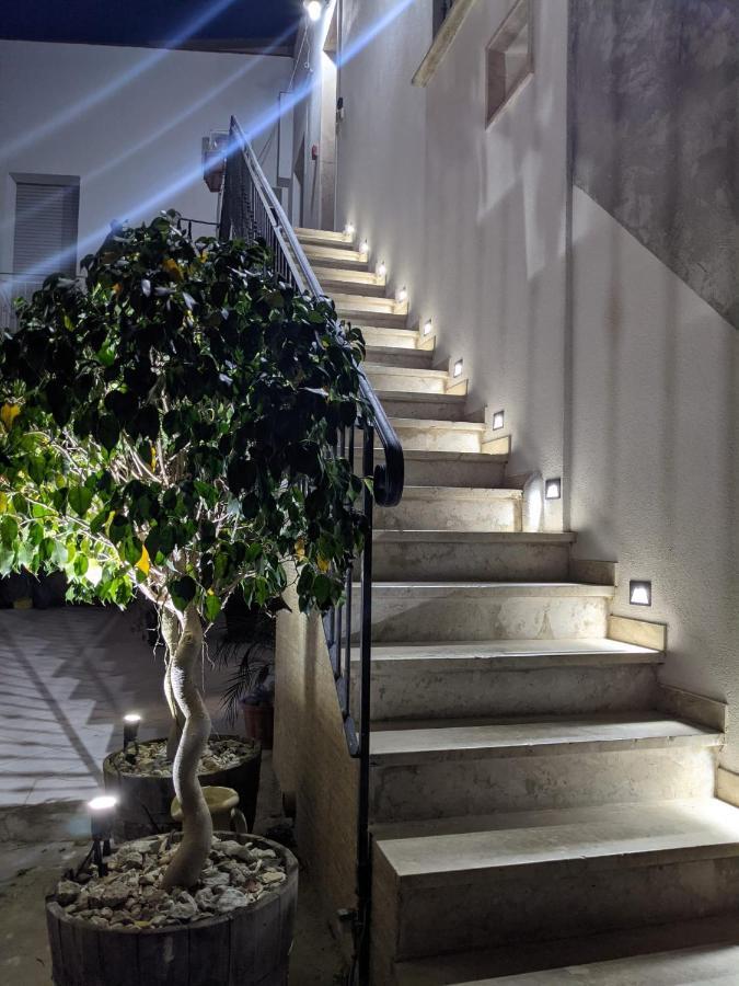 Il Cortile Degli Artisti Bed & Breakfast Marsala Ngoại thất bức ảnh